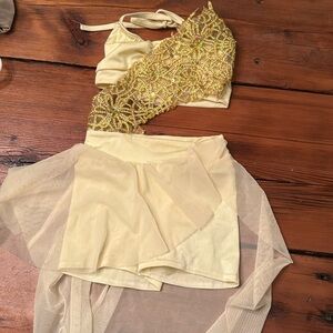 Beautiful lyrical costume